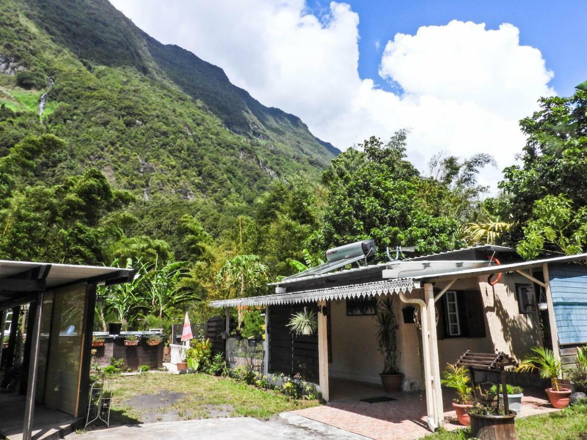 Vila Sur La Route Du Voile Salazie Exteriér fotografie
