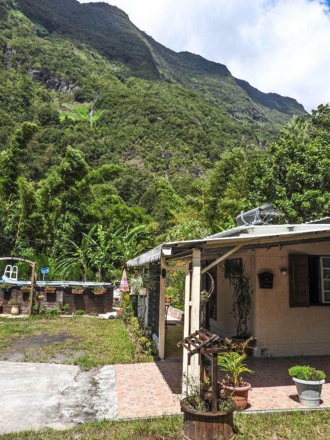 Vila Sur La Route Du Voile Salazie Exteriér fotografie